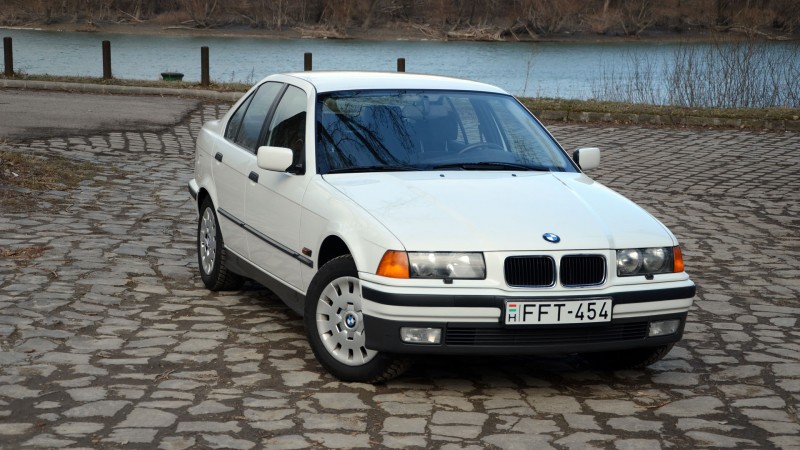 1206teszt/bmw328i/e36_f30_328i_b (5)_medium.JPG
